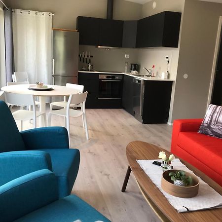 Olden Fjord Apartments מראה חיצוני תמונה