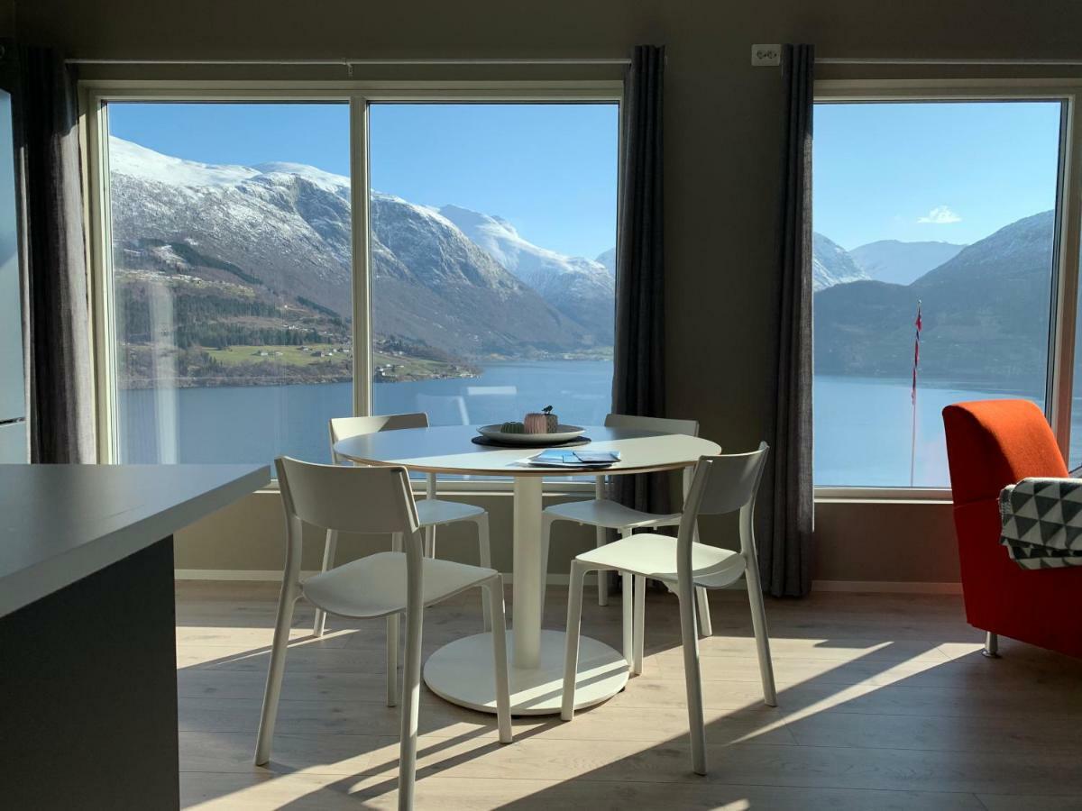 Olden Fjord Apartments מראה חיצוני תמונה