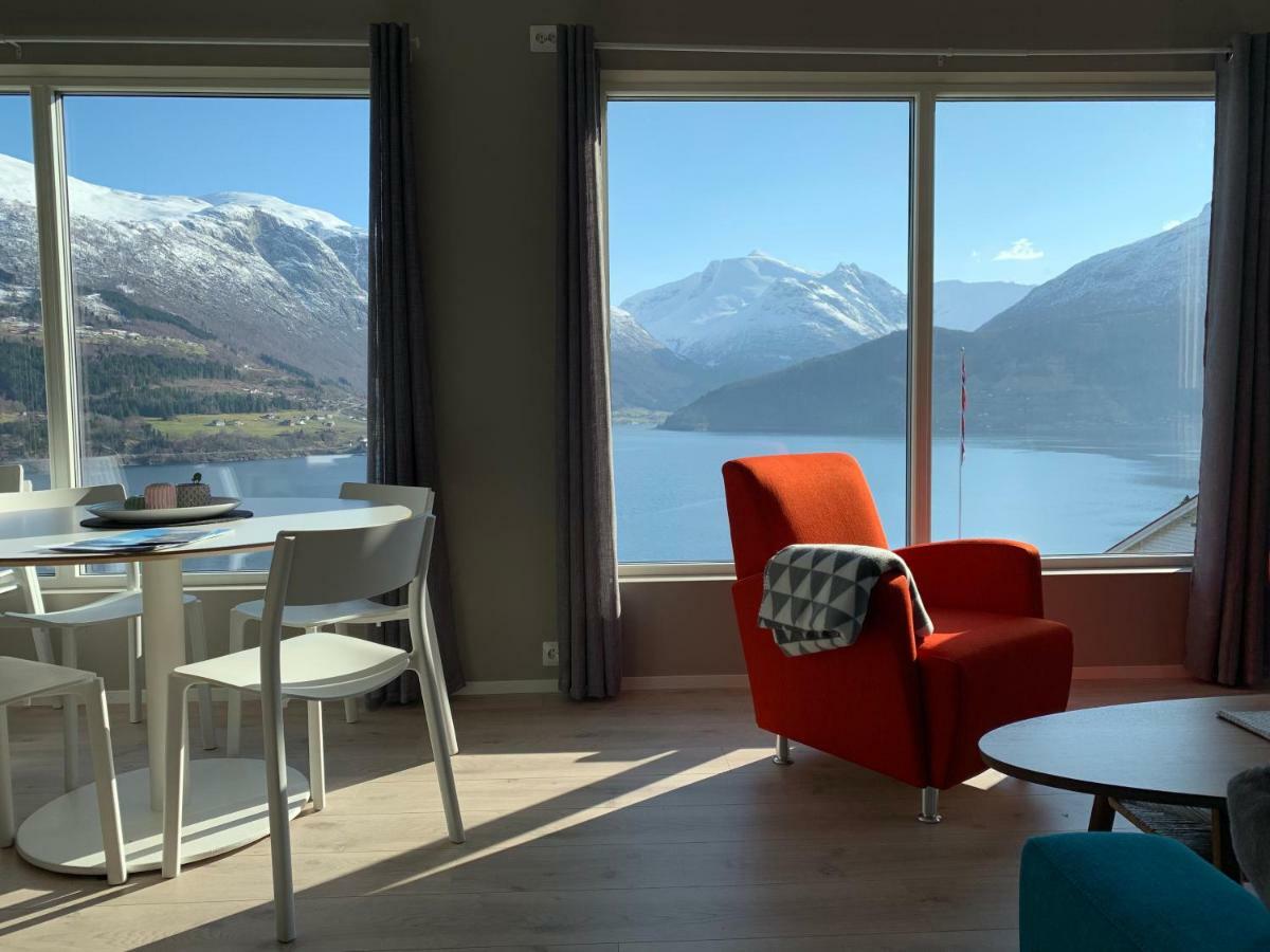 Olden Fjord Apartments מראה חיצוני תמונה